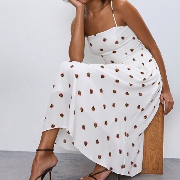 Aritzia Babaton Noel Floral Midi Dress - Picture 2 of 11